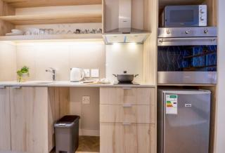 Alimama Spaces: The Thando's Foreshore Place - 8