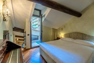 Dimora Lucrezia - Savona - 2