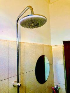 Convenient, beautiful one bedroom apartment. - 6