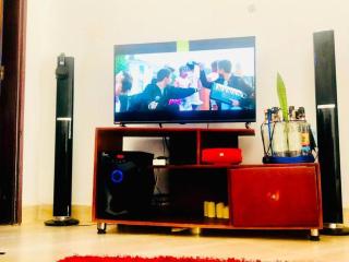 Convenient, beautiful one bedroom apartment. - 4