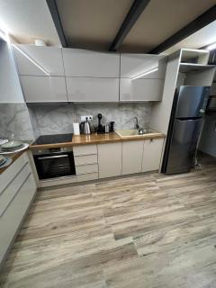 Kalamata City Loft - Calamata - 9