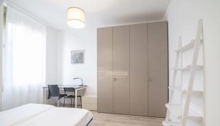 2BEDROOMS 4BEDS Minimum 3 days -TheTechFlat- Red Metro Sesto Marelli San Babila Duomo Fiera - For professionals and remote workers 32inch Monitor and Desks - No City tax requird -dishwasher - Sesto San Giovanni - 8