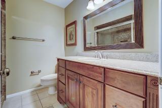 Near the ocean and pool Bike paths Granite Counters Bikes & Beach Gear included - 3