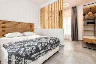 Golden Beach Hotel - Chrissi Akti - 9