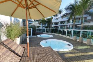 Cobertura Espetacular com Jacuzzi Privativa em Condo de Luxo - Bombinhas - 9