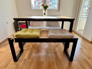 Sara's Apartment Cozy and Close to Center with Private Parking - Skopje - 5