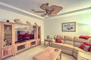 Sunny Punta Gorda Condo with Golf Course View! - 8