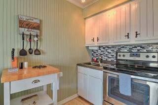 Corpus Christi Condo with Community Amenities! - 3