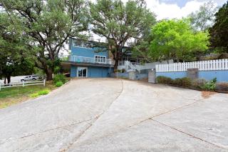 Blues Escape 4000 sqft. A few steps to Canyon Lake - Canyon Lake - 3