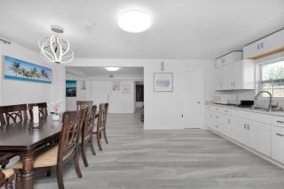 Beach Getaway 4BR Home Near Fort Walton Beach - 6