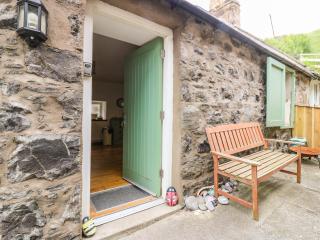 49 Crovie Village - 6