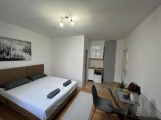 Green Apartments - Zelenika - 9