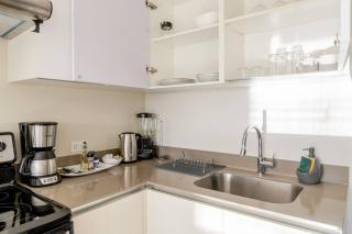 New & Modern APT - 100 MBPS 15 min from airport - San José - 7