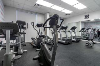 Best Western Plus Vancouver Airport Hotel - 9