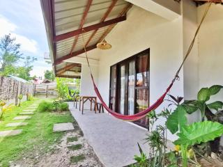 Yas villas homestay - General Luna - 9