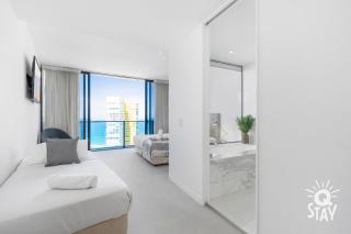 Oracle Resort Broadbeach - 4 Bedroom Sub Penthouse Ocean View Apartment - QSTAY - Gold Coast - 9