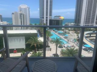 Luxury apartment- Hyde House Resort - Hollywood - 9