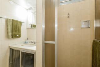 Relax em Copacabana, quarto e sala, 150 mt da Praia, cozinha, maq de lavar roupa e ar - Rio de Janeiro - 2