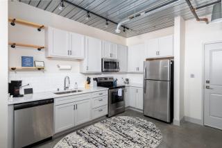 Flexhome Brewery District 1BR Apt M5 - Milwaukee - 3