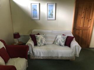 Nuthatch Lodge is set in 24 acres of woodparkland near the village of Cenarth - Newcastle Emlyn - 4