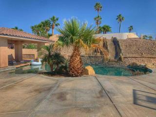 ULTIMATE BACKYARD-POOL/SPA. SLIDE. LAKEVIEW. BALL - 3