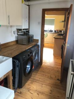 4 bedroom house walking distance to Silverstone C - 2