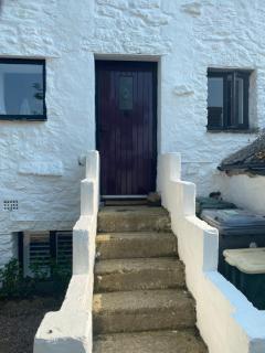 No.1 The Coach House - 7