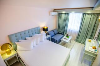 Phoenicia Blue View - 8