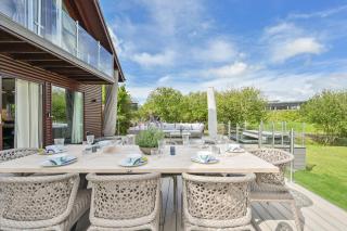 RockPools Outstanding 5star House with Hot Tub on Retallack Resort - 0