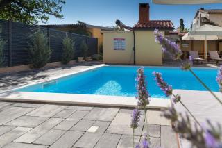 Spacious Villa Malina with pool - by TA Leut Agency - 6