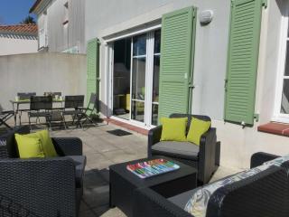 Maison avec piscine chauffée, 4 pièces, 6 couchages près de Saint-Gilles-Croix-de-Vie - FR-1-224-671 - Saint-Révérend - 3