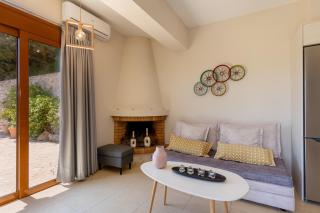 Linari Villa, a peaceful & cozy 2bdr villa with private pool! - Agia Triada - 1