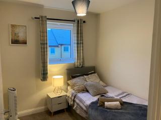 Alpha, Private Double Room, City Centre, Free Parking, Sittingbourne, Kent - Sittingbourne - 2