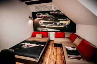 Jantarvia Car Museum , Pasja i Wypoczynek Noclegi z Klimatem - Jantar - 1
