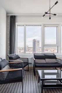 Stunning Views 11th Floor 2BR Home with Sauna - Tampere - 9