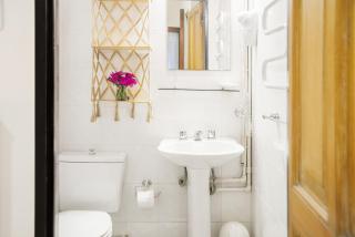 Lina's Tango Guesthouse - 3
