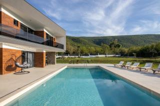 NEW! Villa Nella Foresta with private 66sqm heated pool, Whirlpool, Tennis court, Gym, Billiards, 4 en-suite bedrooms - Radošić - 9
