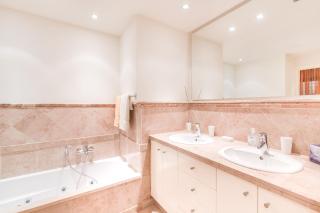 Alzaro 02 DELUXE SEA VIEW 2B - 2