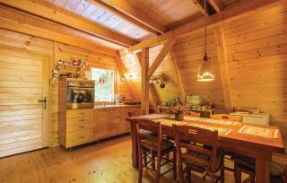 Beautiful 3-Bed House in Crni Lug - Crni Lug - 4