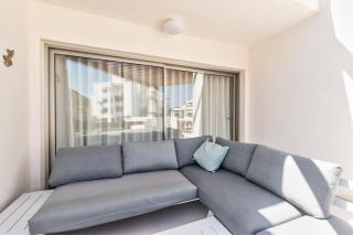 Bentor 3-1 PENTHOUSE JACUZZI POOL VIEW 3B - 8