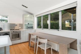 A Stunning Stay - Queenstown Holiday Home - 3