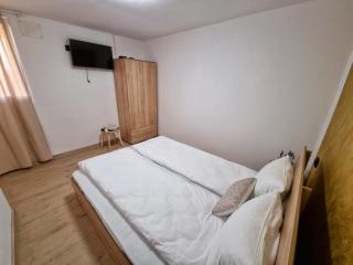 Cabana Vărad Coronini - Moldova Veche - 7