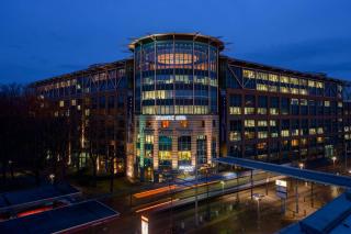 ATLANTIC Hotel Airport - 6