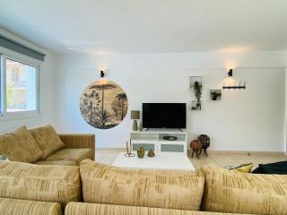 Serena's 2-BR Apartment in Larnaca - 8