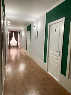 Hotel Crocus - Bosteri - 4