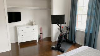 Retro Ypsilanti Cottage - Peloton & Vintage Vibes - 4