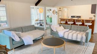 Retro Ypsilanti Cottage - Peloton & Vintage Vibes - 5