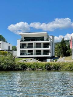 "Auslese 54" -Direkt am Moselufer- Gästezimmer & Ferienwohnung - Traben-Trarbach - 9