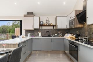 Elm Tree Cottage - 2
