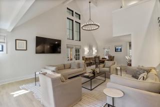 2 Driftwood Lane - Hilton Head Island - 1